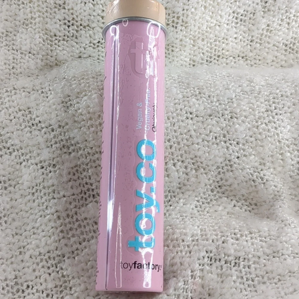 toyfactory Niablend Serum Concealer in F2(Fair), 10ml/0.34fl oz